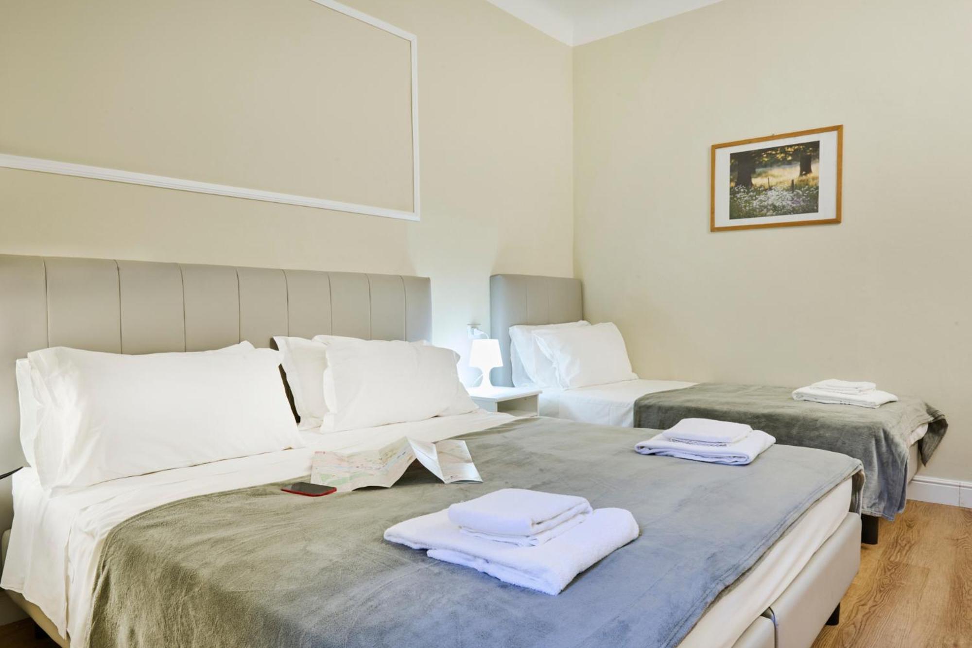 Cattaleya Rooms Florence Exterior photo